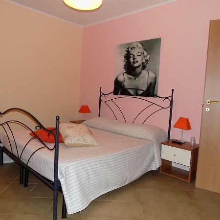 קייטי La Noce Bed And Breakfast מראה חיצוני תמונה
