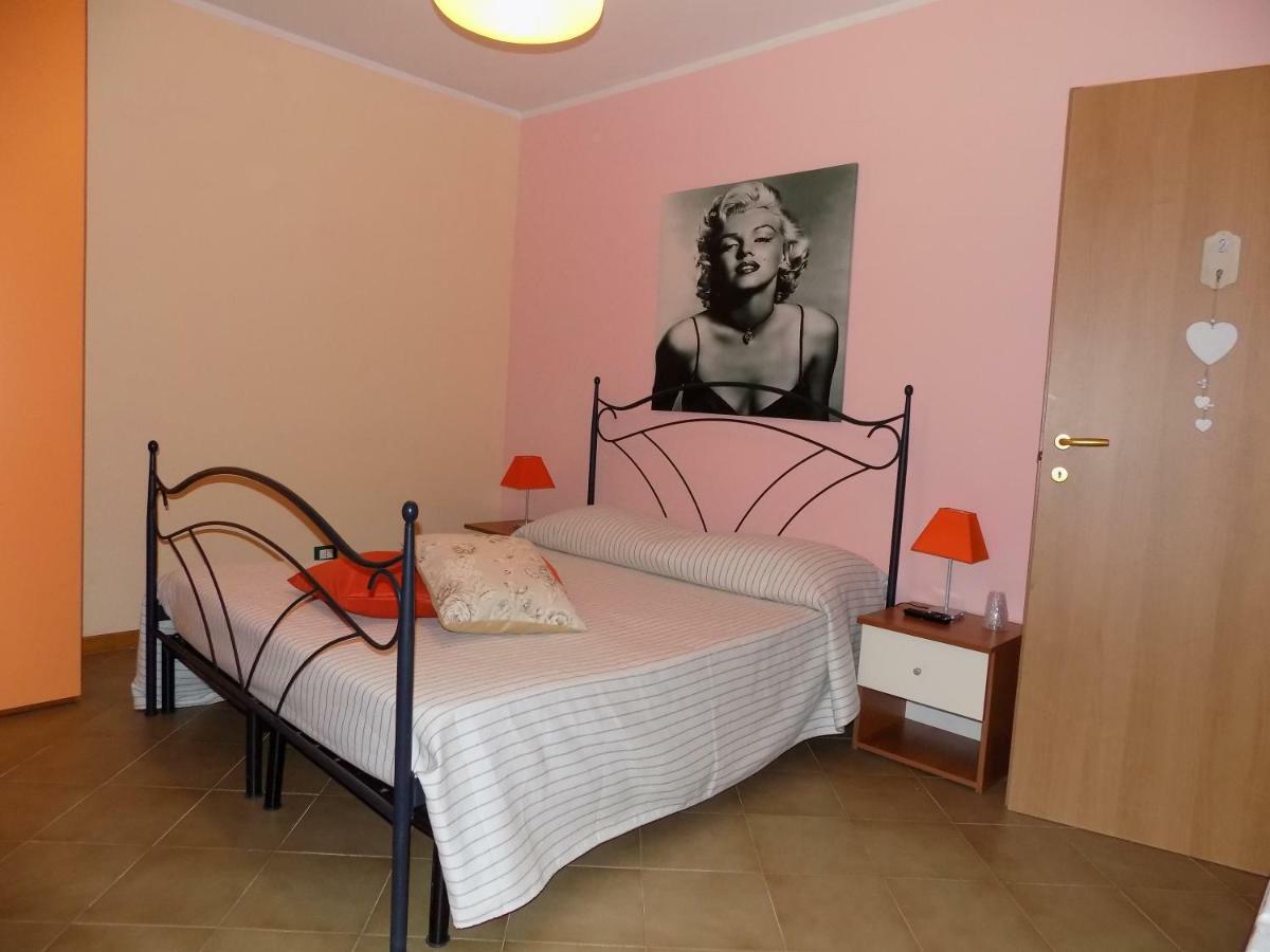קייטי La Noce Bed And Breakfast מראה חיצוני תמונה