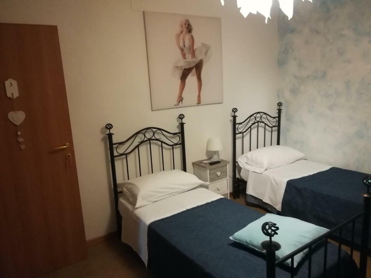 קייטי La Noce Bed And Breakfast מראה חיצוני תמונה